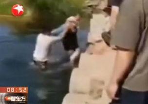 中国女人吃瓜视频,揭秘网络视频中的娱乐狂欢