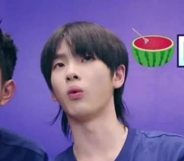 周震南吃瓜视频完整版,揭秘娱乐圈幕后真相