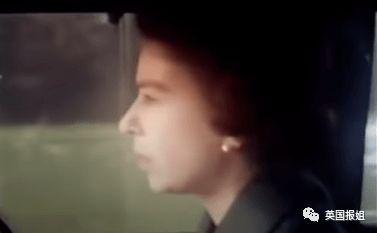 小芳吃瓜视频在线看片子,揭秘热门视频背后的精彩瞬间